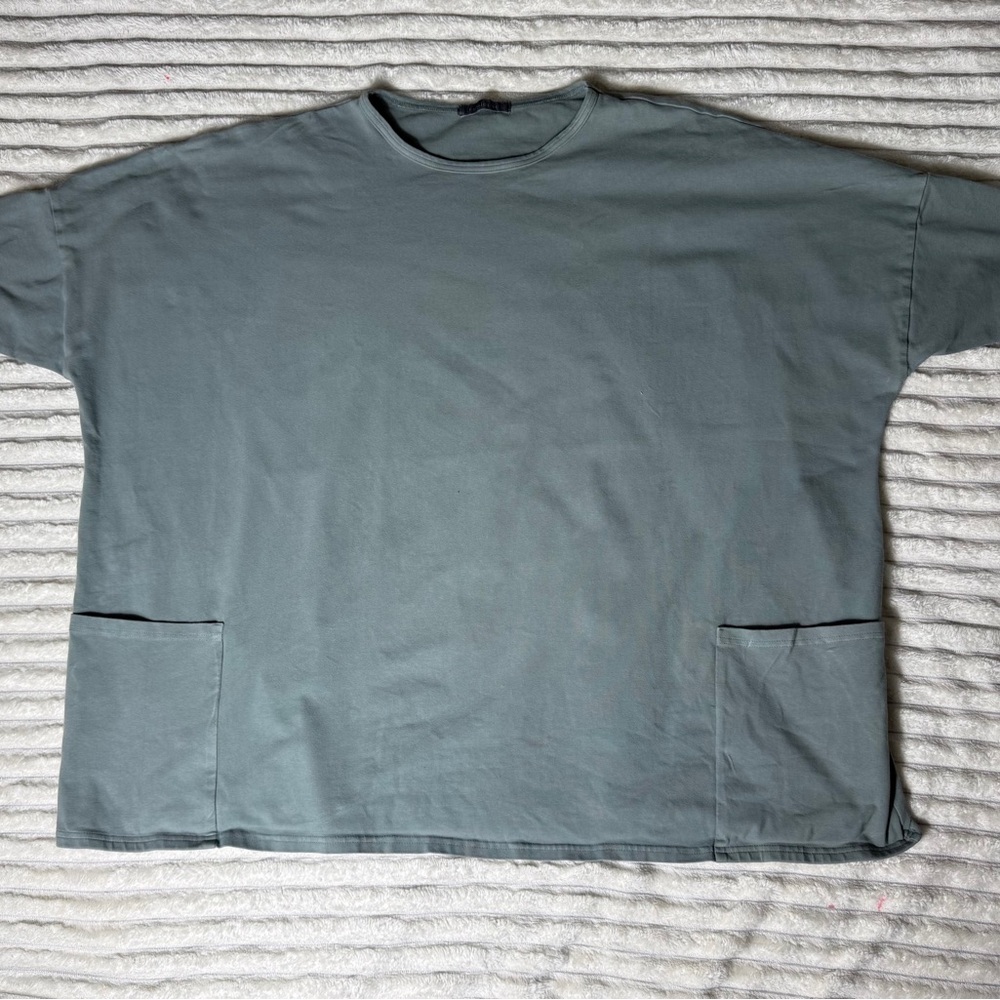 Cut Loose Women's Gray Knit Relaxed Crew Neck Tunic Top Pockets Short Sleeve ONE
